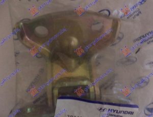 DOOR HINGE UP REAR (O)
