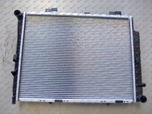 HLADNJAK MOTORA 200/220CDI (MAN) (+/-AC) (64x49.6)