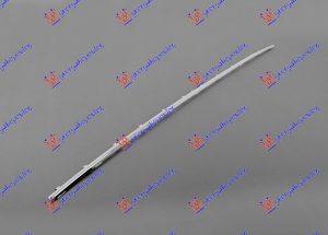 REAR BUMPER MOULDING CENTER 2000-