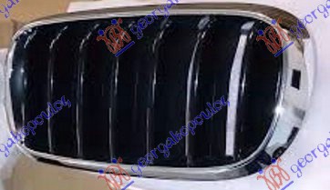PVC MASKA HROM/CRNA DESNO