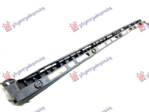 DOOR PLASTIC SILL BRACKET